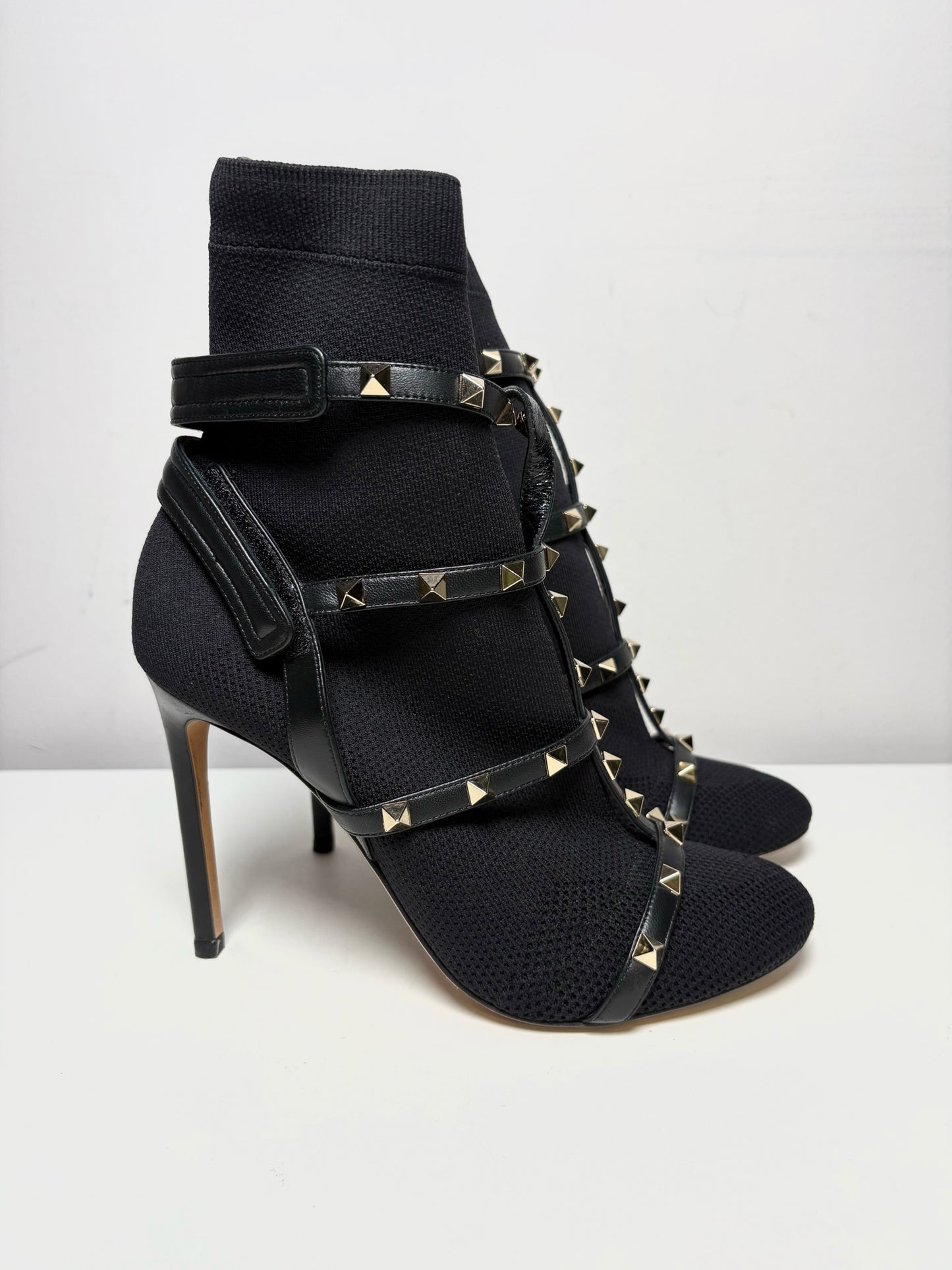 W Shoe Size 38 Valentino Garavani Black Stretc Leather Rockstud Pre-owned Boots