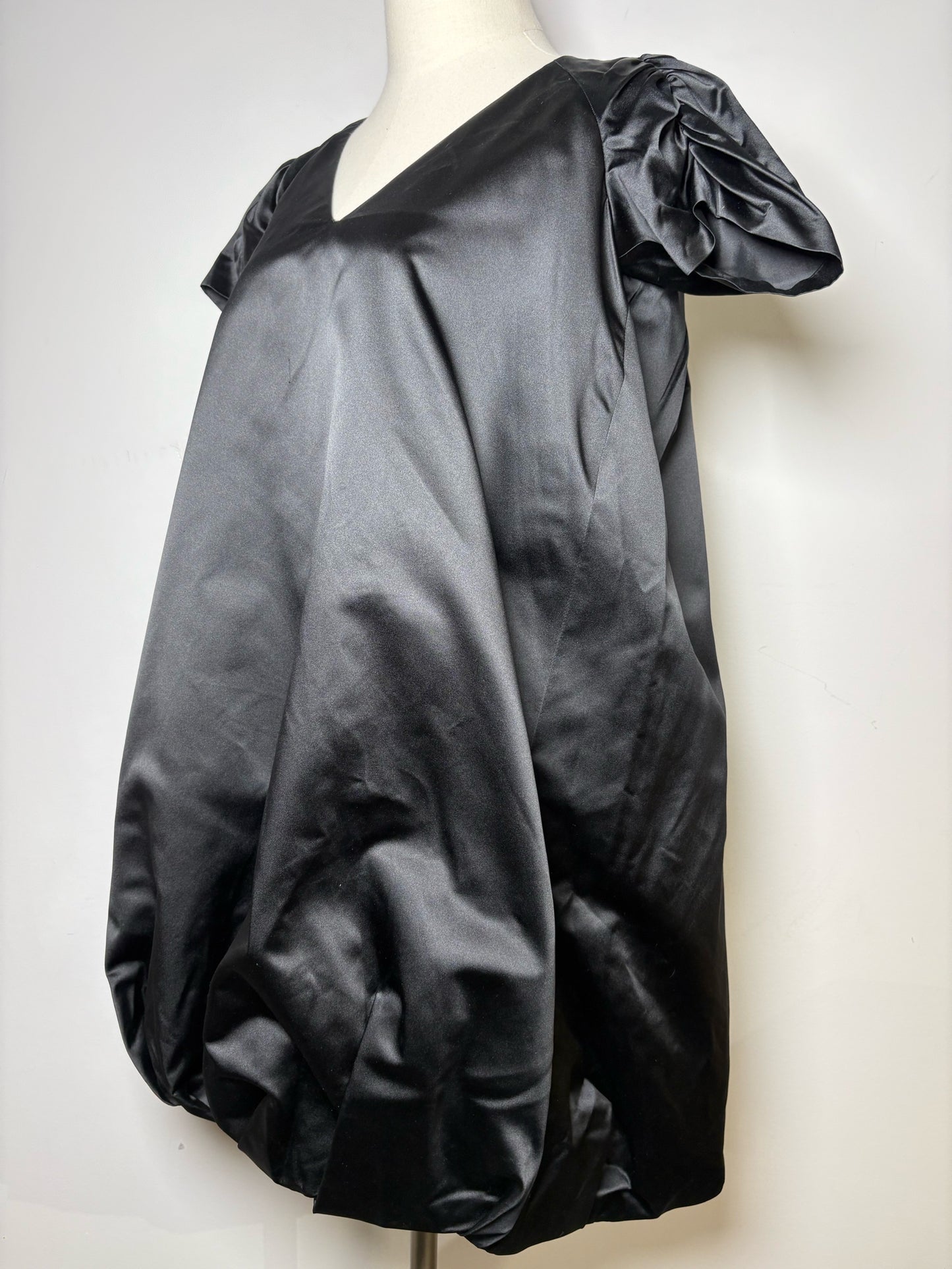 Women Size 42 ( 6 US) Prada Black Solid Dress