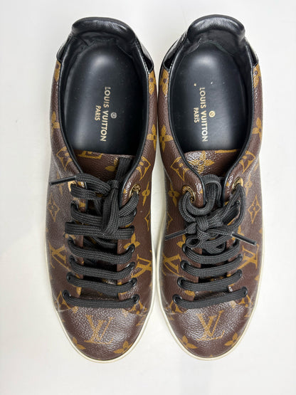 W Shoe Size 39 (8.5 - 9 US) Louis Vuitton Brown, Black Coated Canvas Sneakers