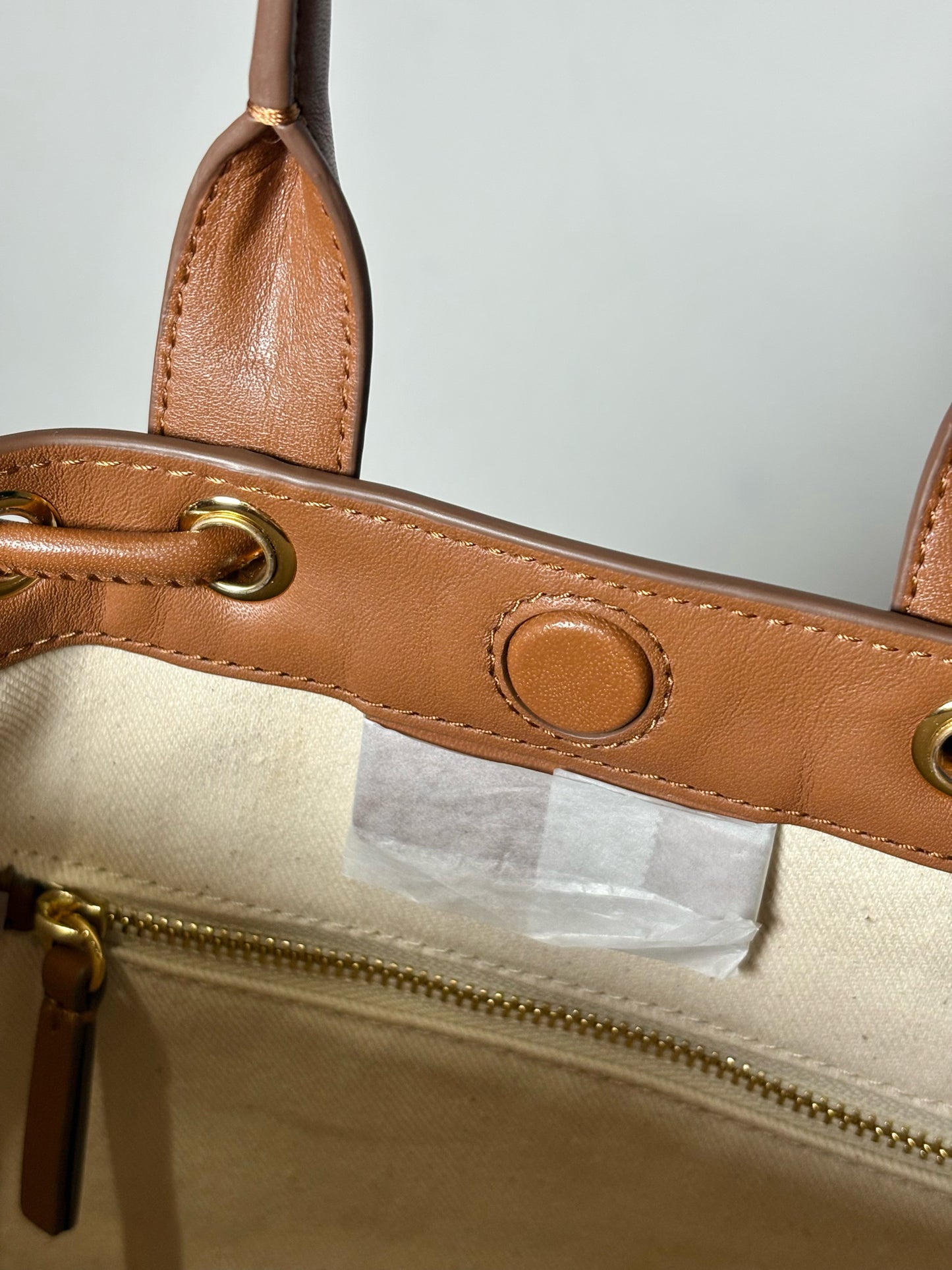 Women's Veronica Beard Solid Canvas, Leather Pre-owned Cream, brown Medium Purse