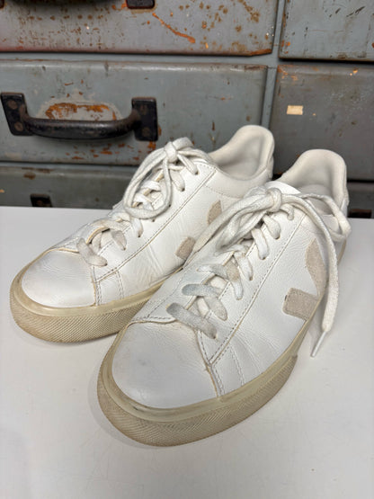 W Shoe Size 8 Veja White Sneakers