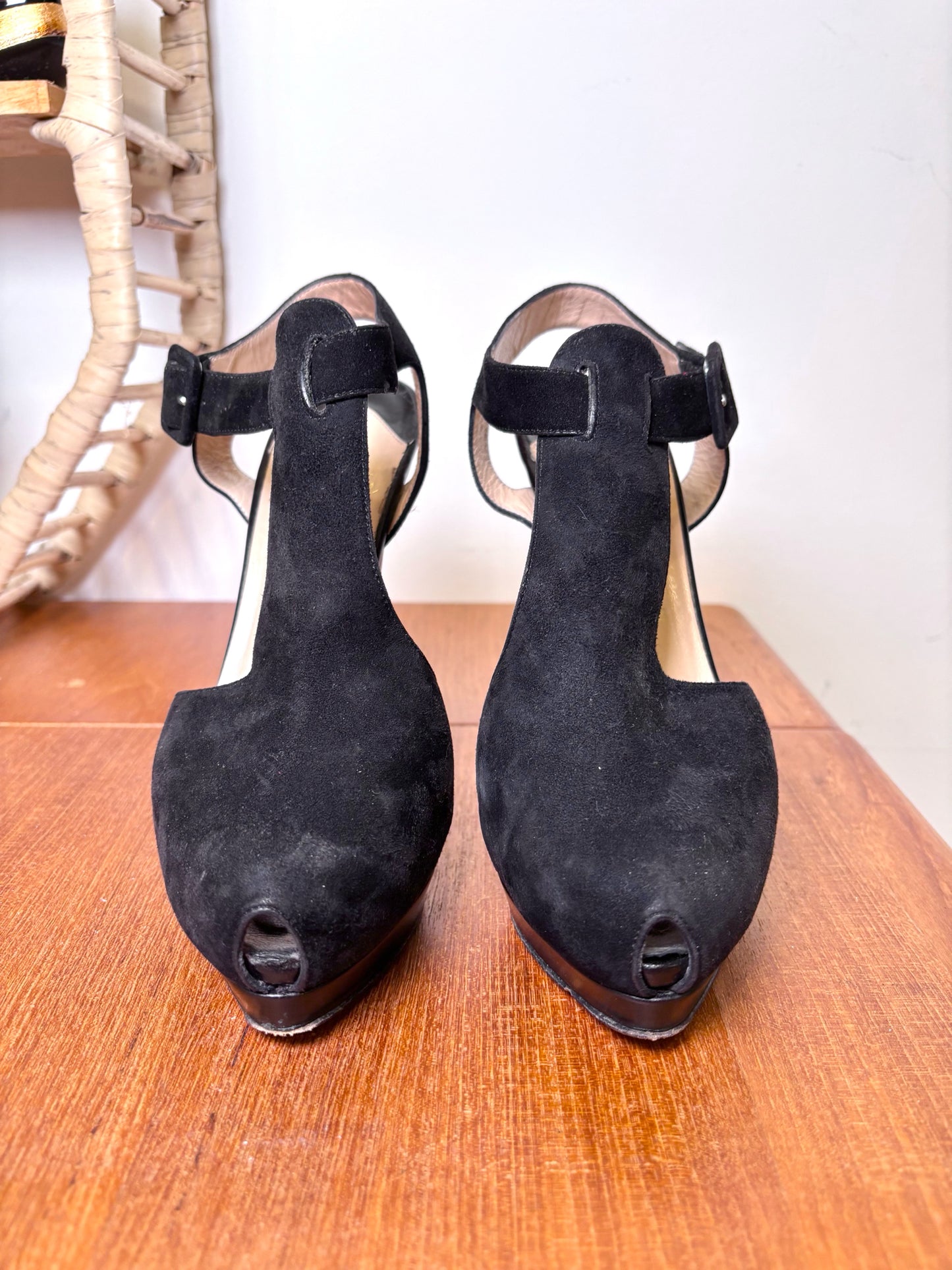 W Shoe Size 39.5 Christian Louboutin Orlan 140 T-strap Black Pre-owned Heels