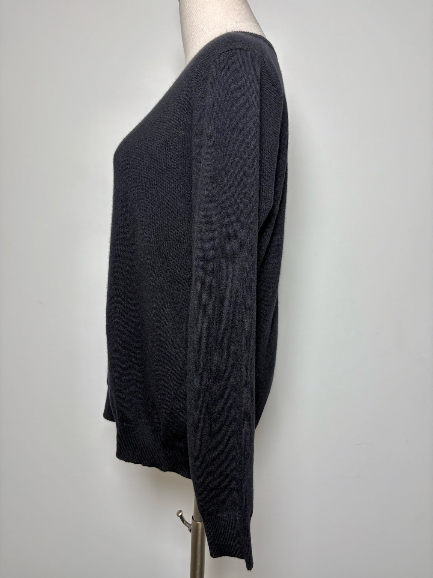 Women Size XL N. Peal Black Solid Cashmere NWT Sweater