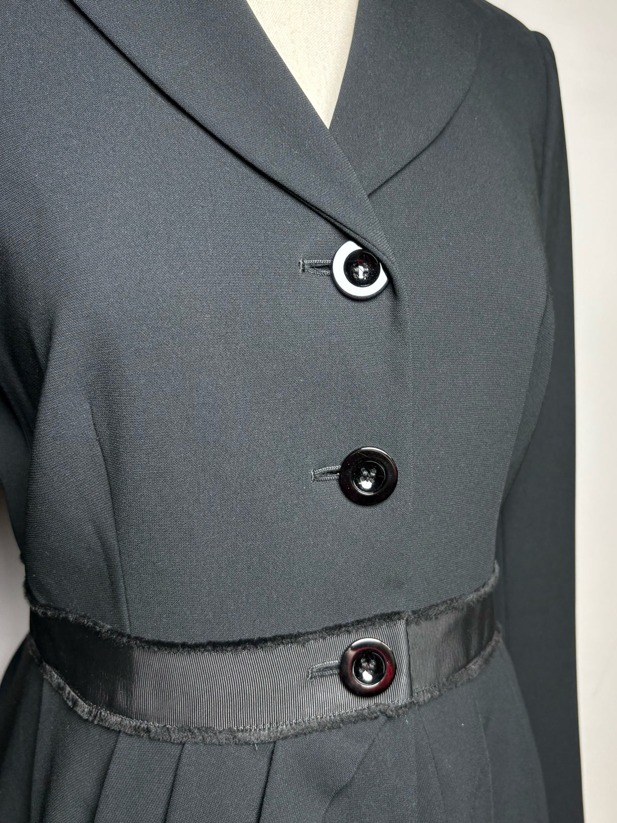 Women's Moschino Cheap + Chic Black Bow Vintage Y2K Pre-Owned Jacket