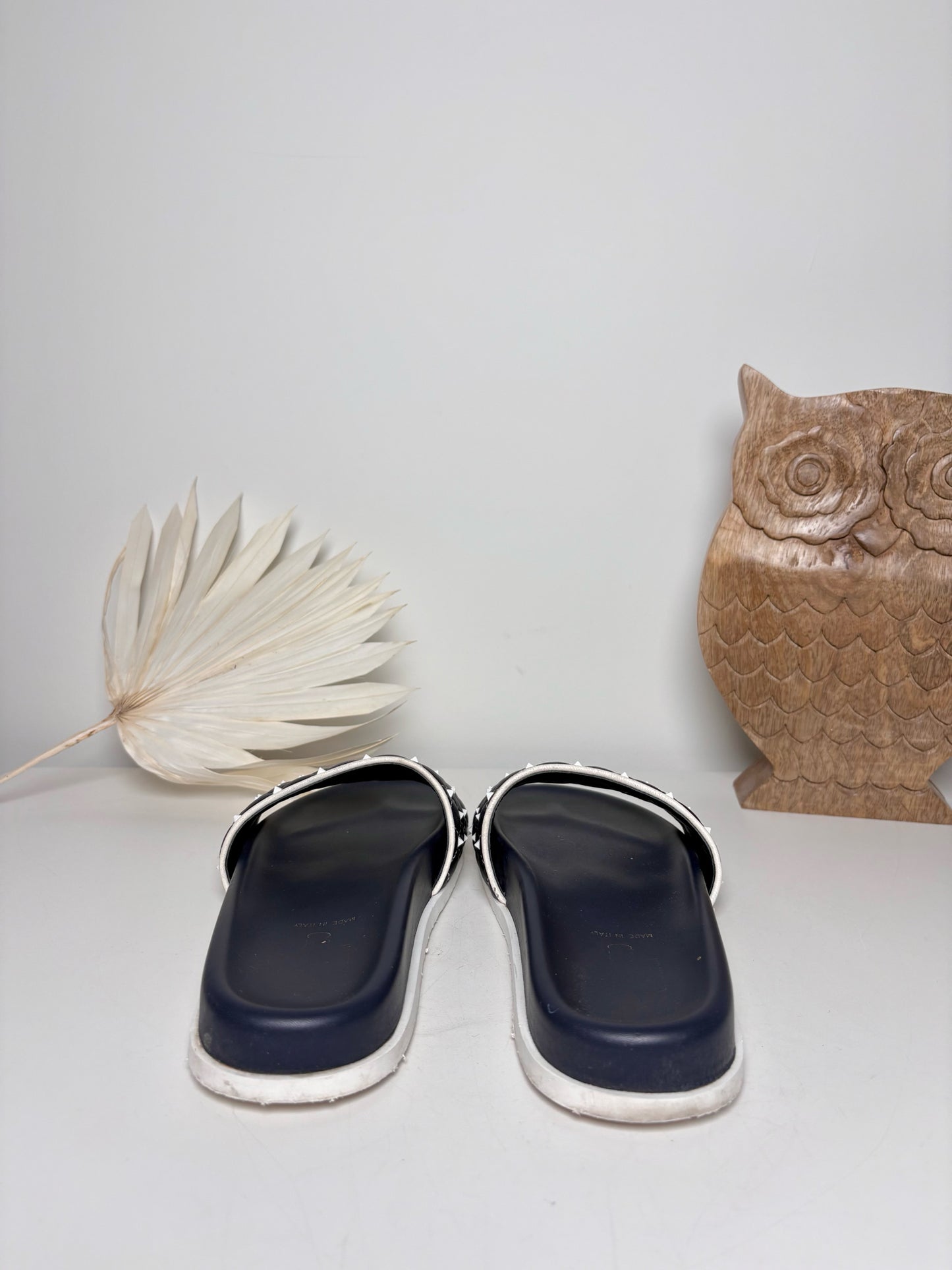 W Shoe Size 37 Valentino Navy Pre-owned; Fair Sandals