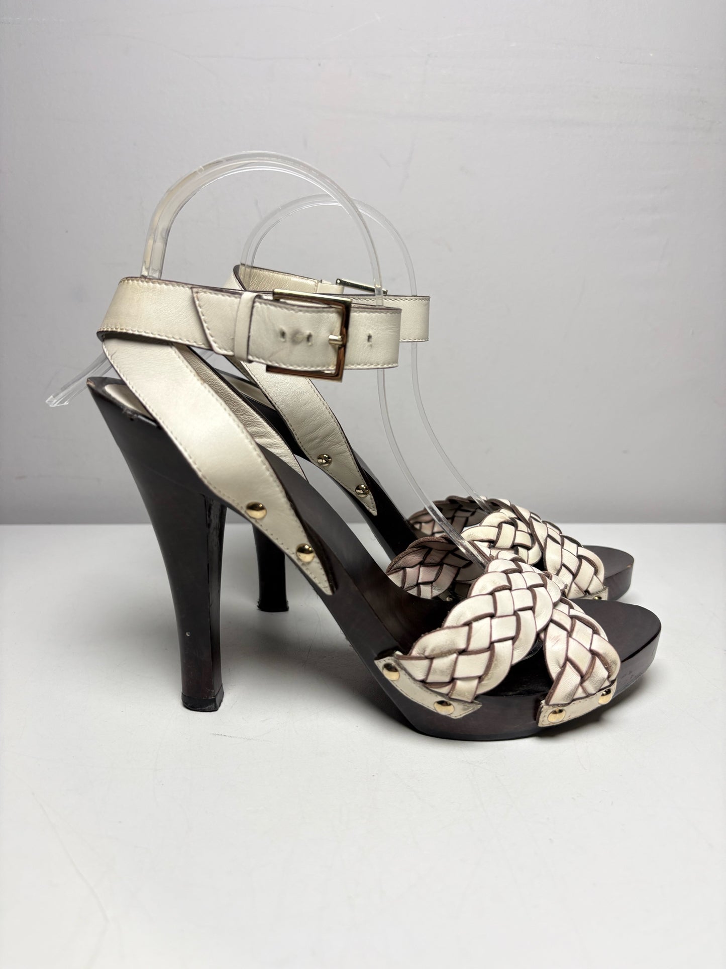W Shoe Size 6.5 Gucci Brown, White Leather, Wood Women's Pre-owned Heels