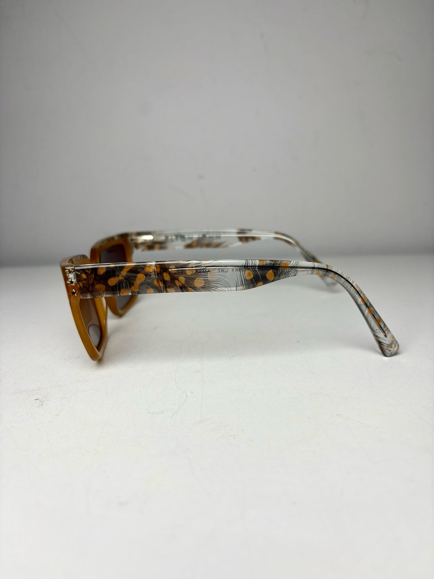 Elton John Eyewear Women's Pre-owned Blue Acetate Sunglasses