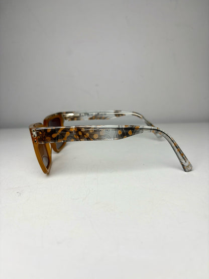 Elton John Eyewear Women's Pre-owned Blue Acetate Sunglasses