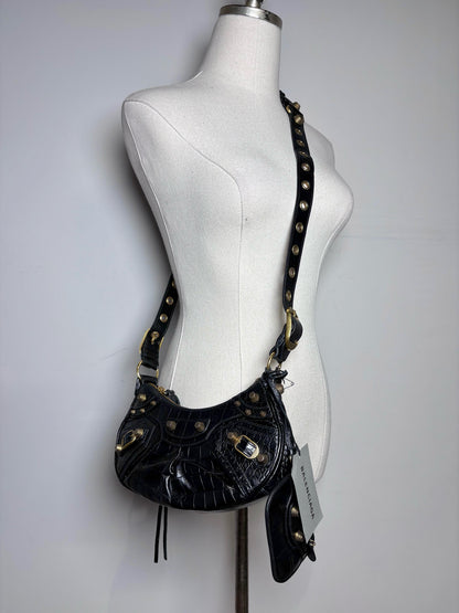 Balenciaga La Cagole XS Arena Lambskin Black Aged Hardware NWT Pre-owned Bag