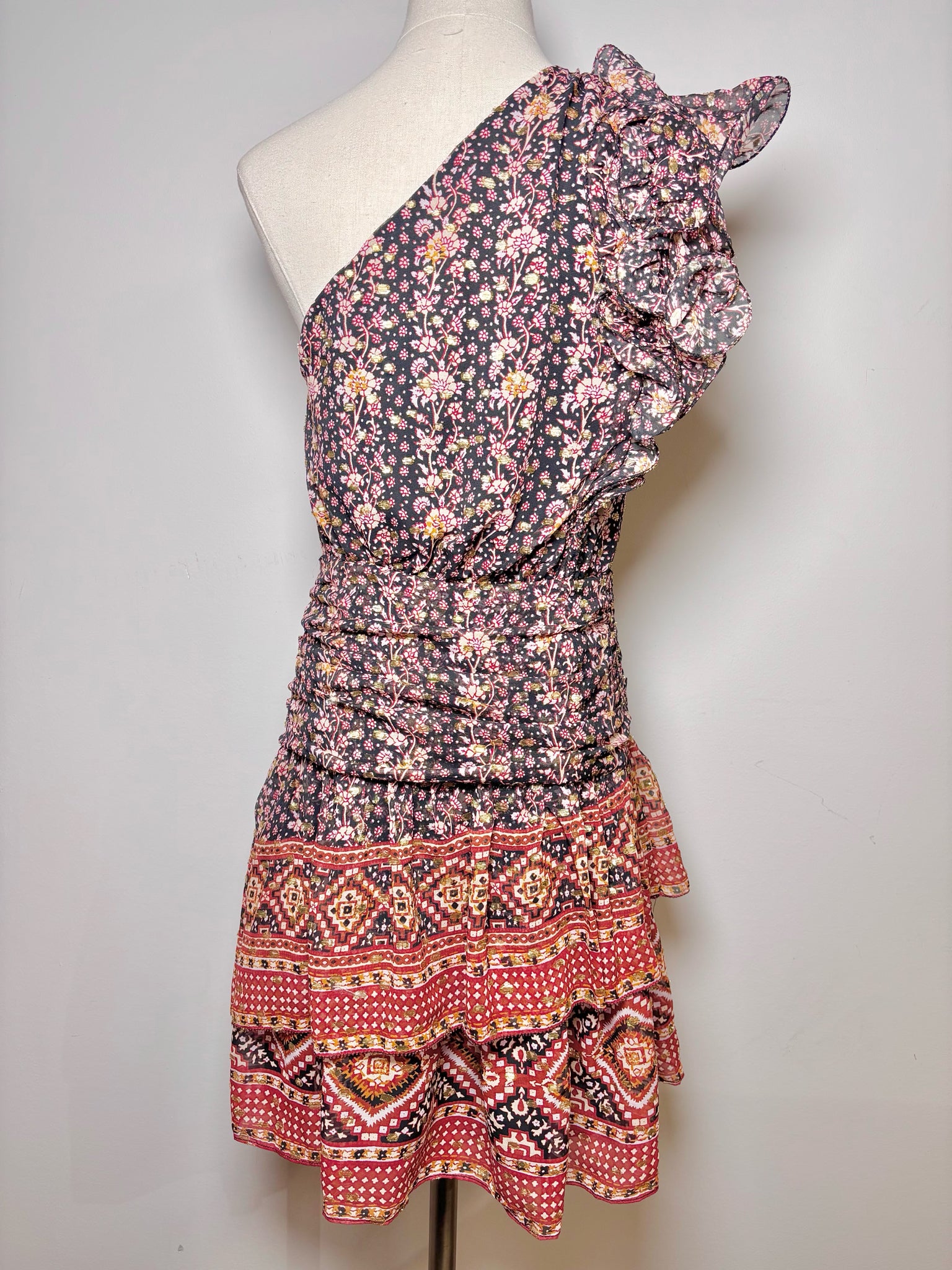 Women Size 4 Ulla Johnson Orange, black, metallic Floral, metallic NWT Dress VIDA STYLE SHOP Women Size 4 Ulla Johnson Orange, black, metallic Floral, metallic NWT Dress VIDA STYLE SHOP