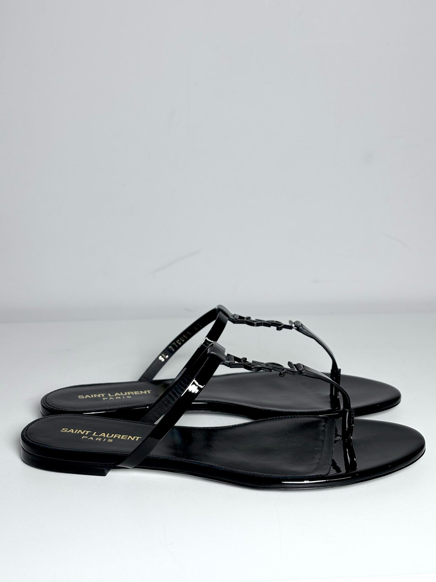 W Shoe Size 41 (11 US) Saint Laurent Black Patent Leather Logo NWT Sandals
