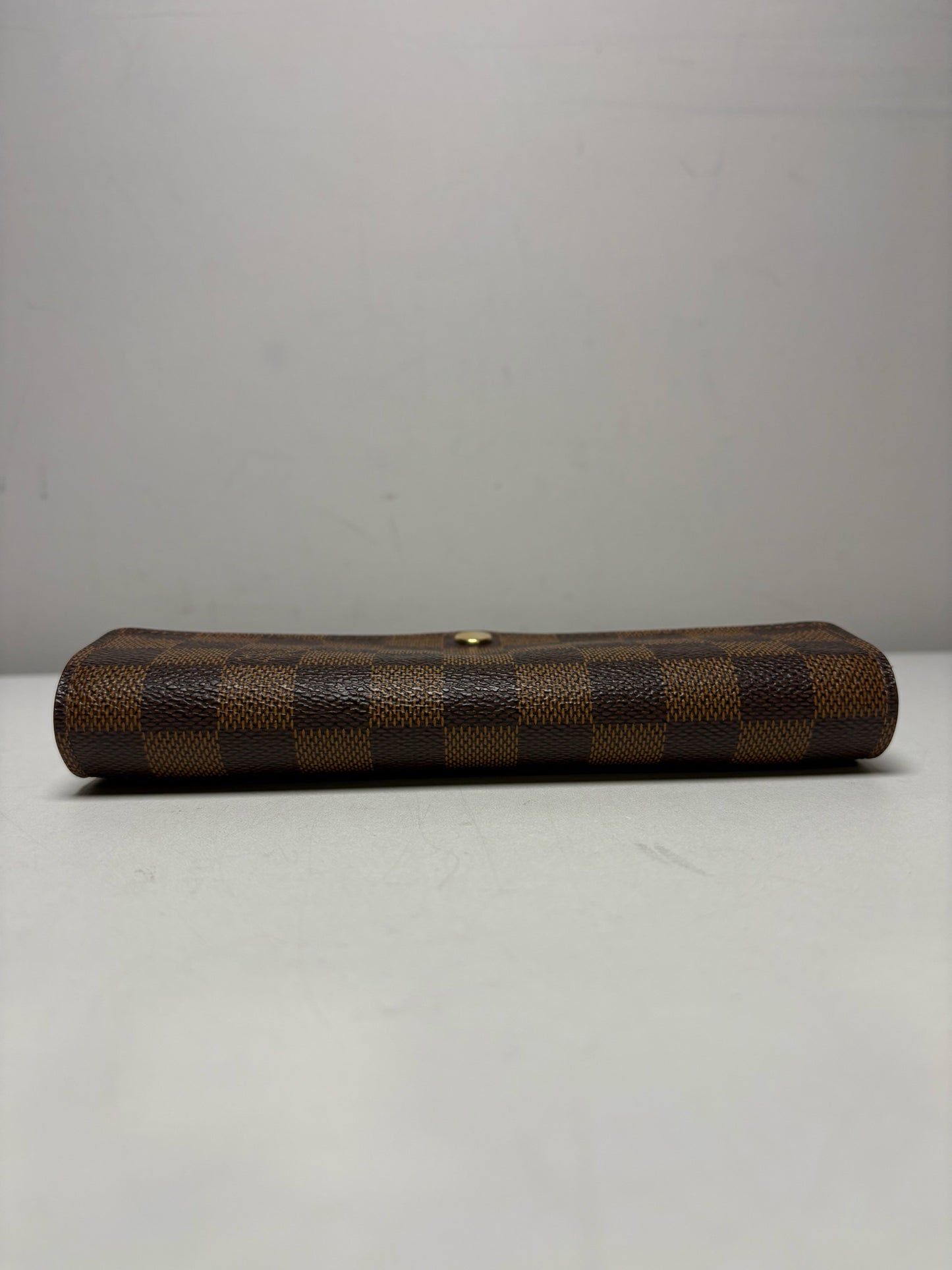 Women's Louis Vuitton Josephine Wallet Damier Ebene Brown Coated Canvas Pre-Owned Medium Wallet