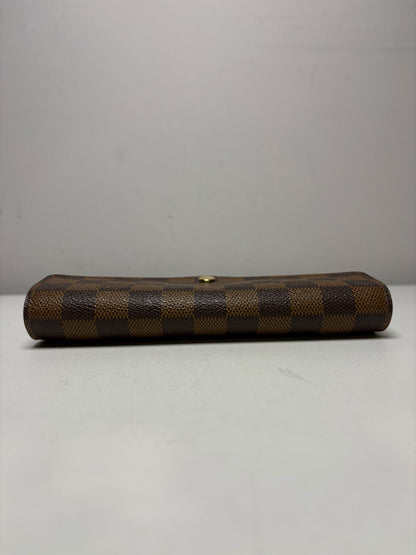 Women's Louis Vuitton Josephine Wallet Damier Ebene Brown Coated Canvas Pre-Owned Medium Wallet