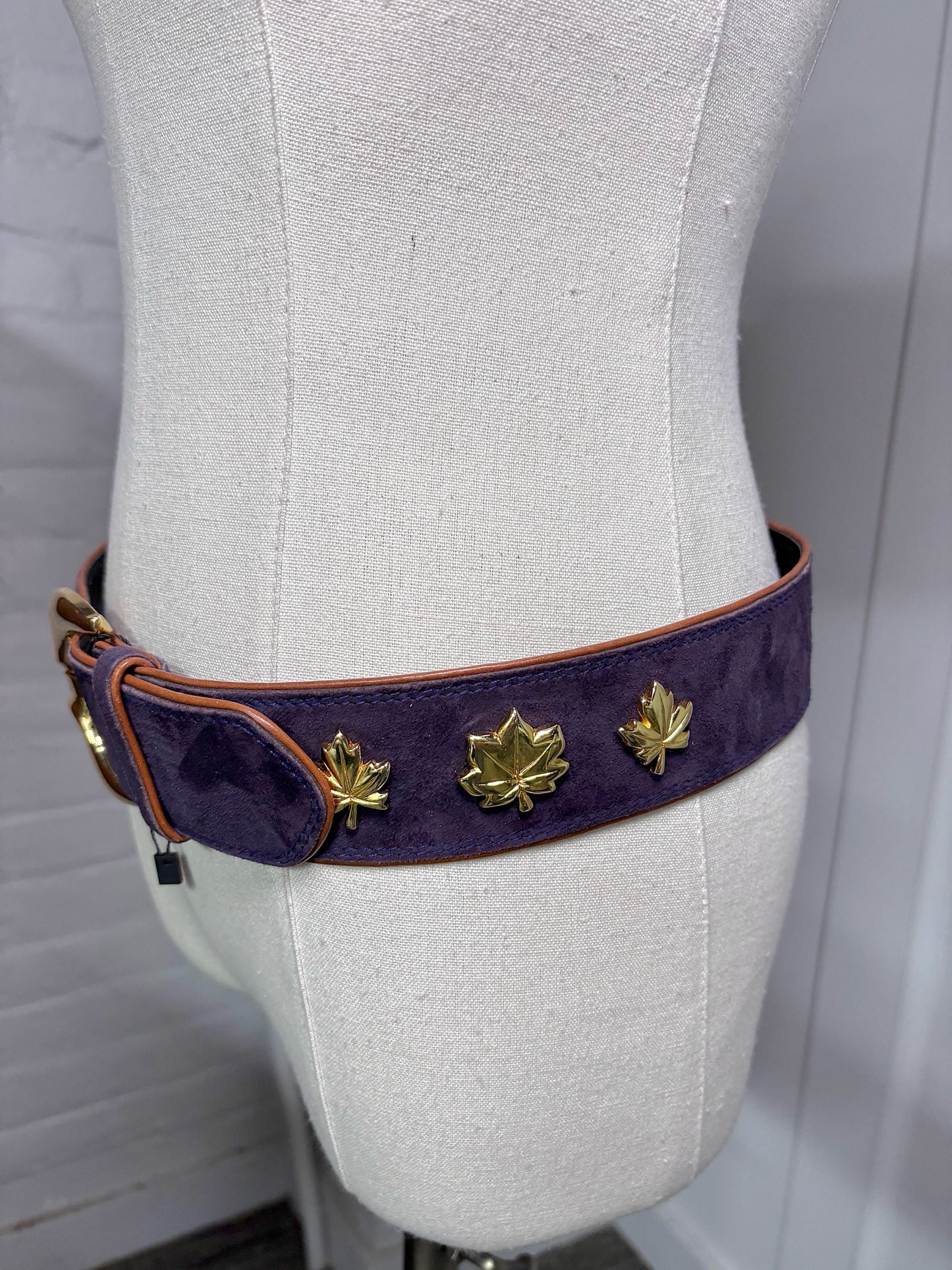 Escada Suede Leather 40 (S, XS) Vintage Purple Belt