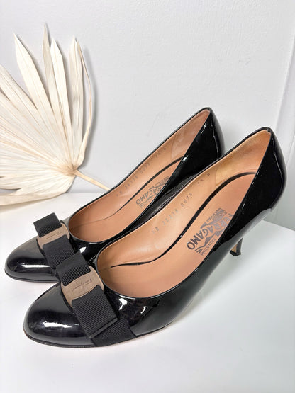 W Shoe Size 7.5 Salvatore Ferragamo Carla Black Patent Leather Heels