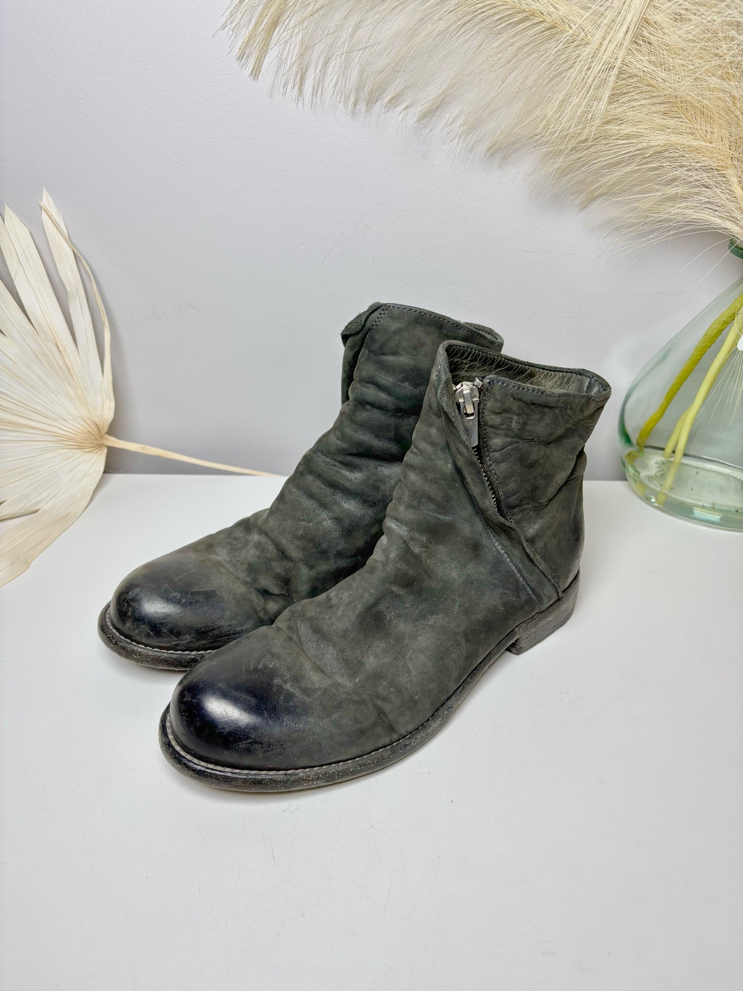 W Shoe Size 6 Officine Creative Charcoal Leather Distressed Ankle Boots