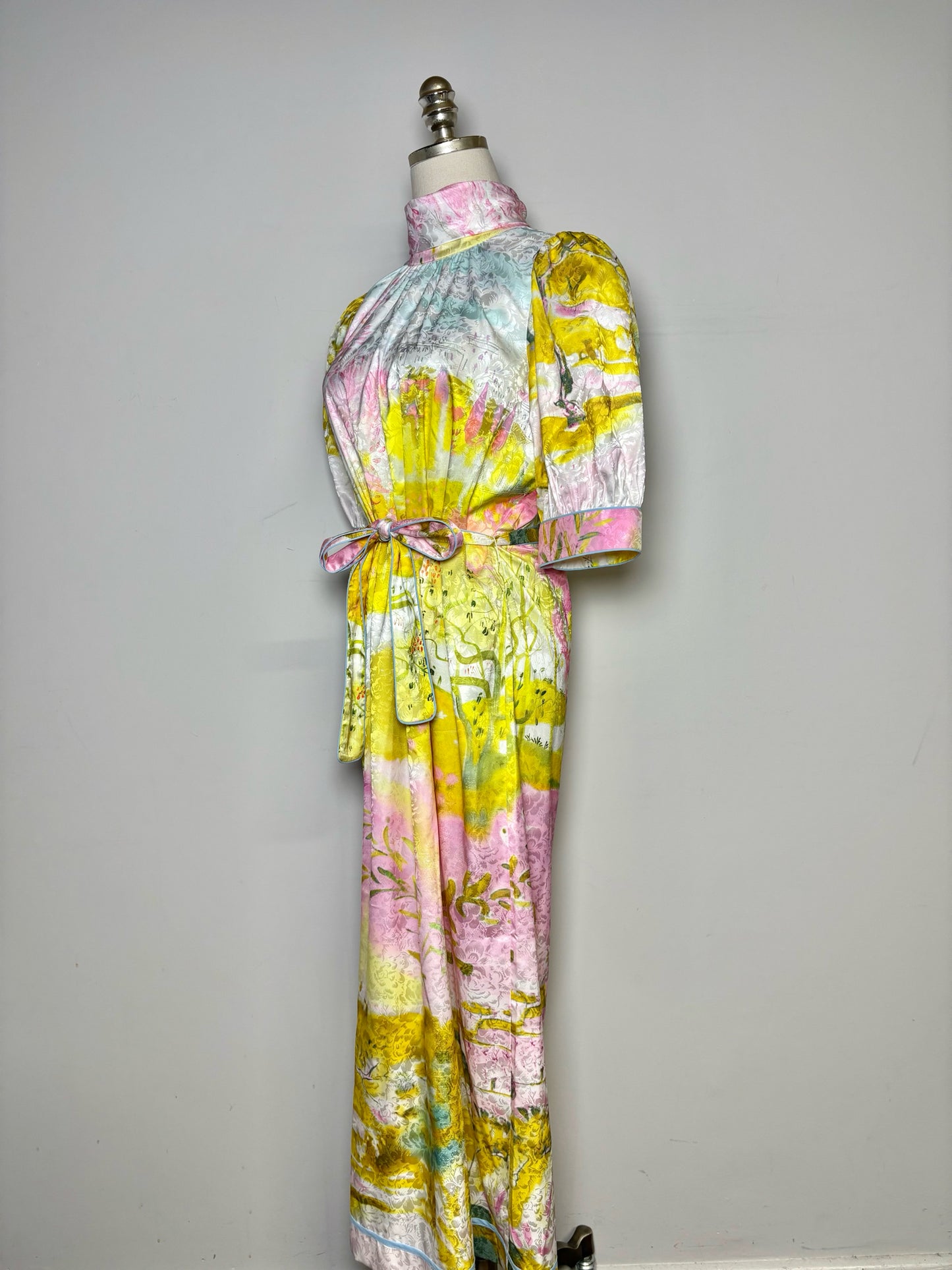 Women Size M Hunter Bell Ethereal Garden Print Midi Pre-owned NWT Dress