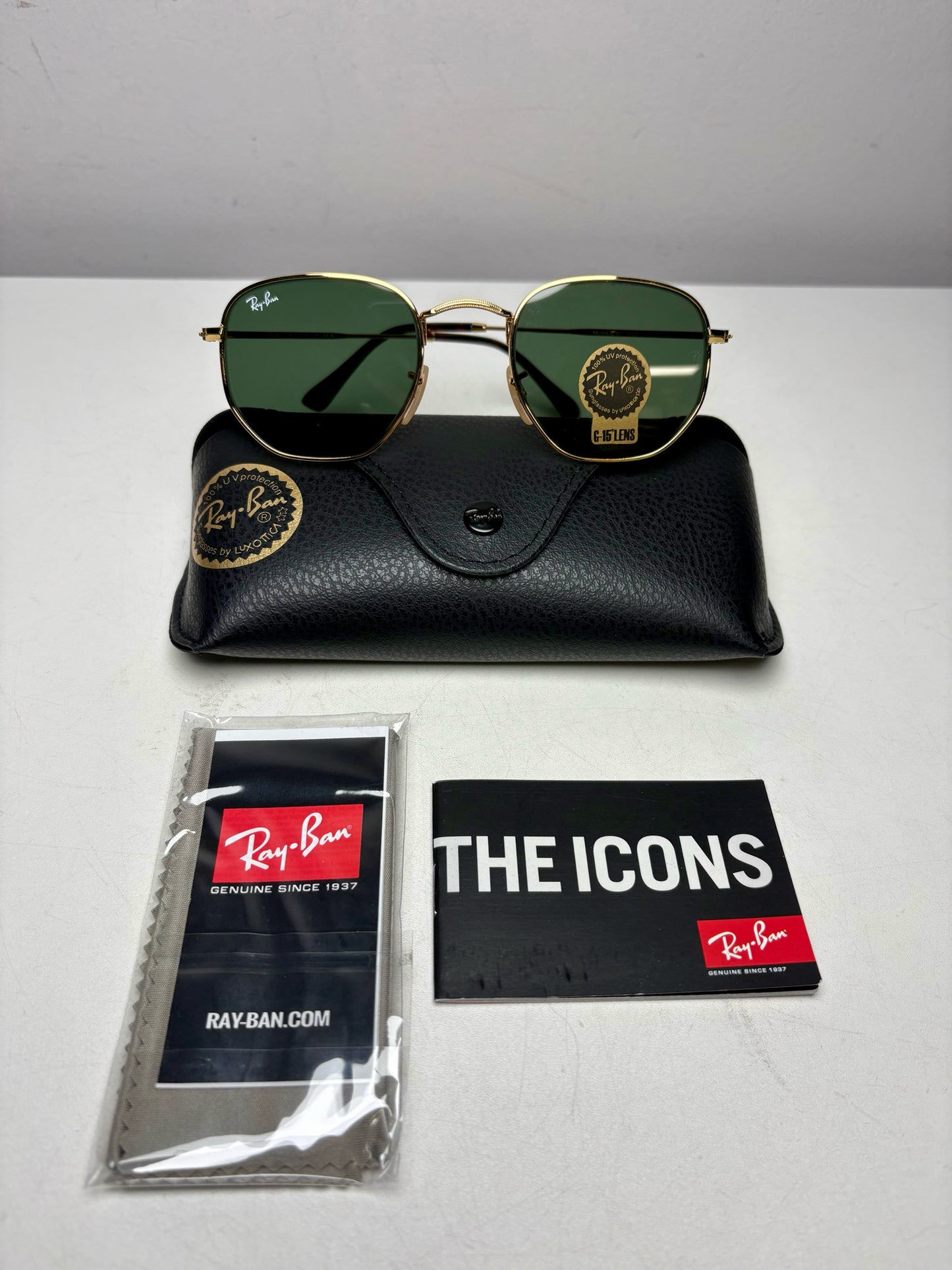 Ray-Ban RB3548N Hexagonal Flat Lens Arista Gold Polarized NWT Pre-Owned Sunglasses