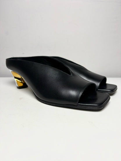 Women's Shoe Size 39 Alexander McQueen Armadillo 55 Black Leather Pre-Owned Mule Kitten Heels
