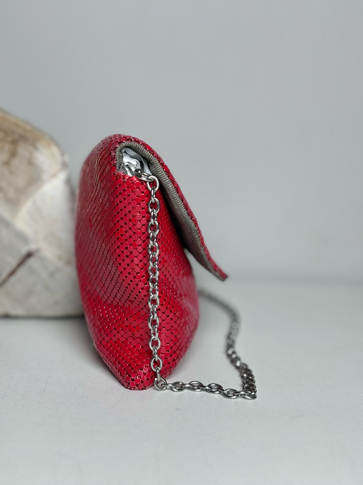 BCBG Max Azria Red Dots Vintage Metal Pre-owned Clutch Cocktail Purse
