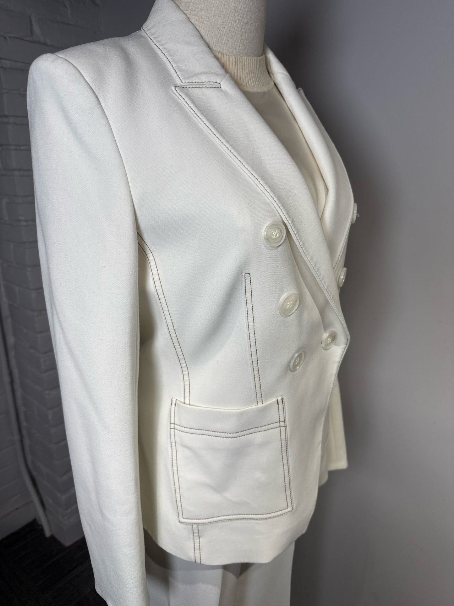 Women Size 8 Veronica Beard Cream Dickey Blazer + Wide Leg Pants