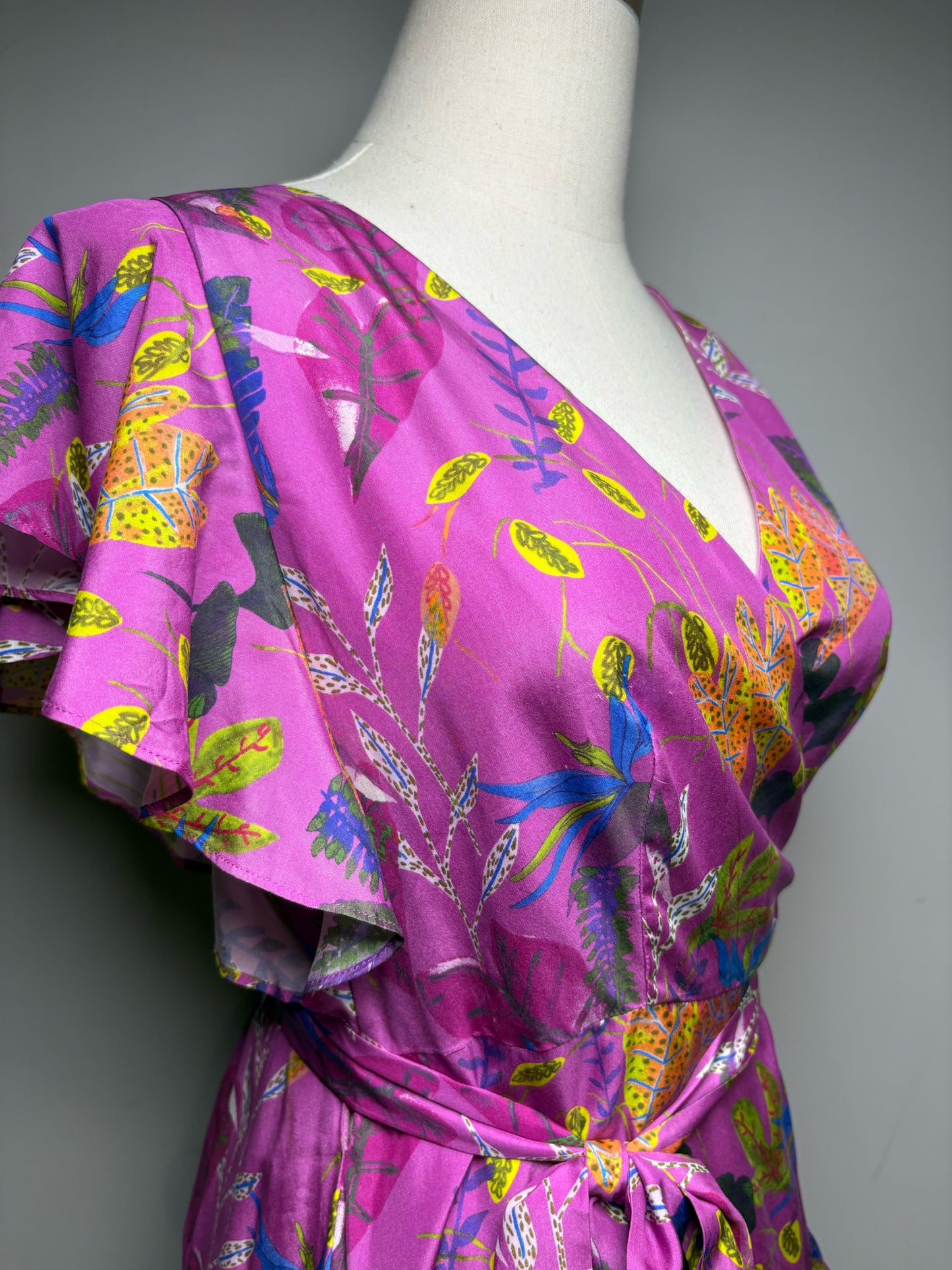 Women Size 8 Tanya Taylor Purple Multicolor Leaf Print Pure Silk Pre-Owned Wrap Midi Dress