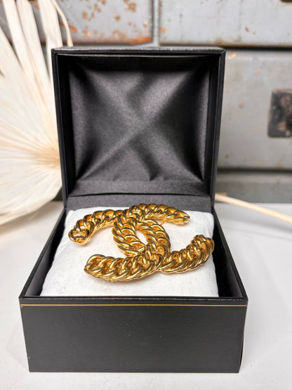 CHANEL Gold Plated Vintage Pin