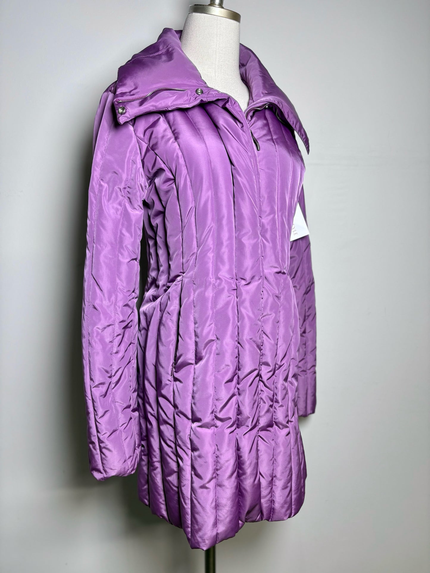 Women Size 6 Post Card Purple Puffer Down-Filled Coat