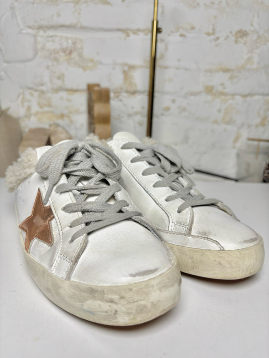 W Shoe Size 37 (6.5, 7 US) Golden Goose White w/Rose Gold Star Tennis shoes