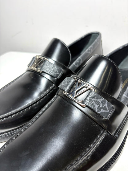 Louis Vuitton Black Leather Solid Mens Shoe Size 8M Men's Pre-owned, NWT Loafers