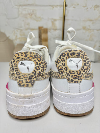 W Shoe Size 7 Puma White Leather Cowhide Sneakers
