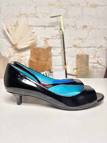 W Shoe Size 39 (8.5 US) Bottega Fiorentina Black Leather Patent Pump