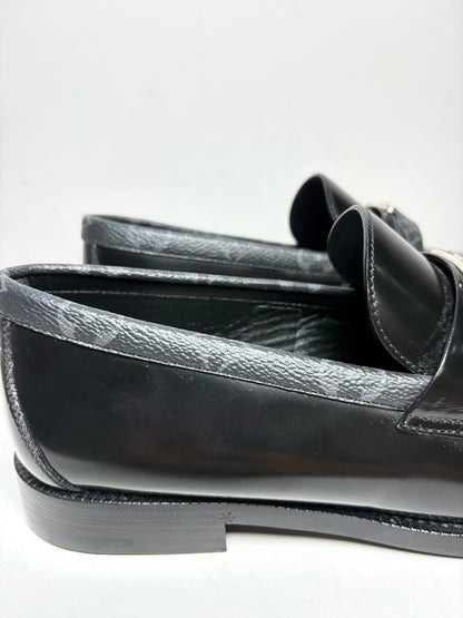 Louis Vuitton Black Leather Solid Mens Shoe Size 8M Men's Pre-owned, NWT Loafers