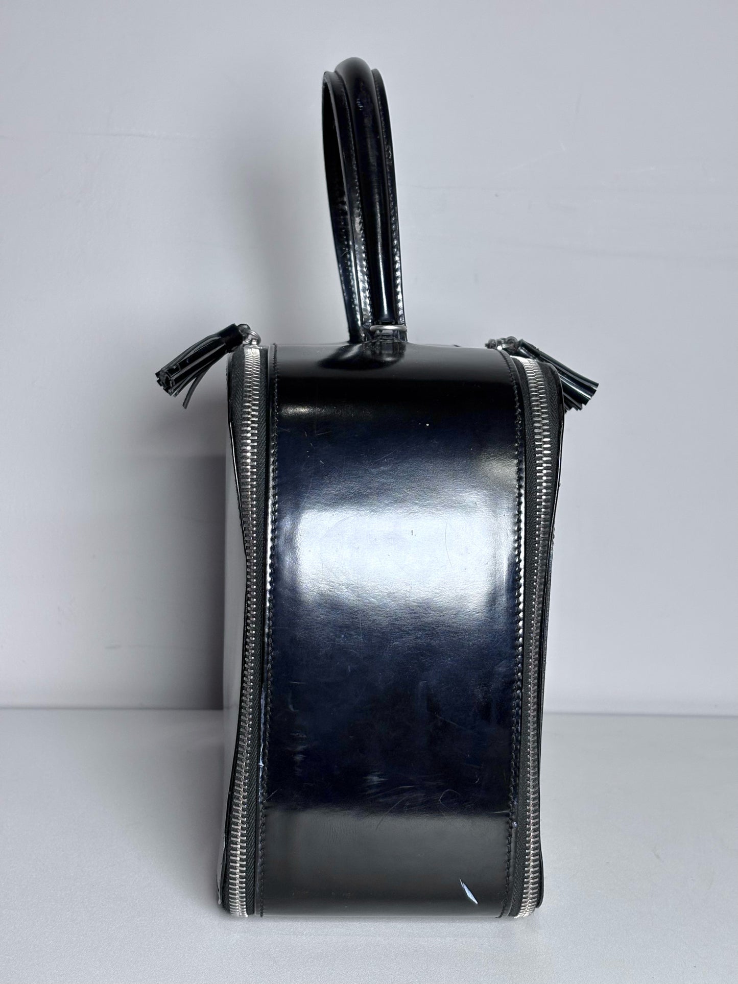 Anya Hindmarch London Solid Vintage Pre-owned Black Patent Purse