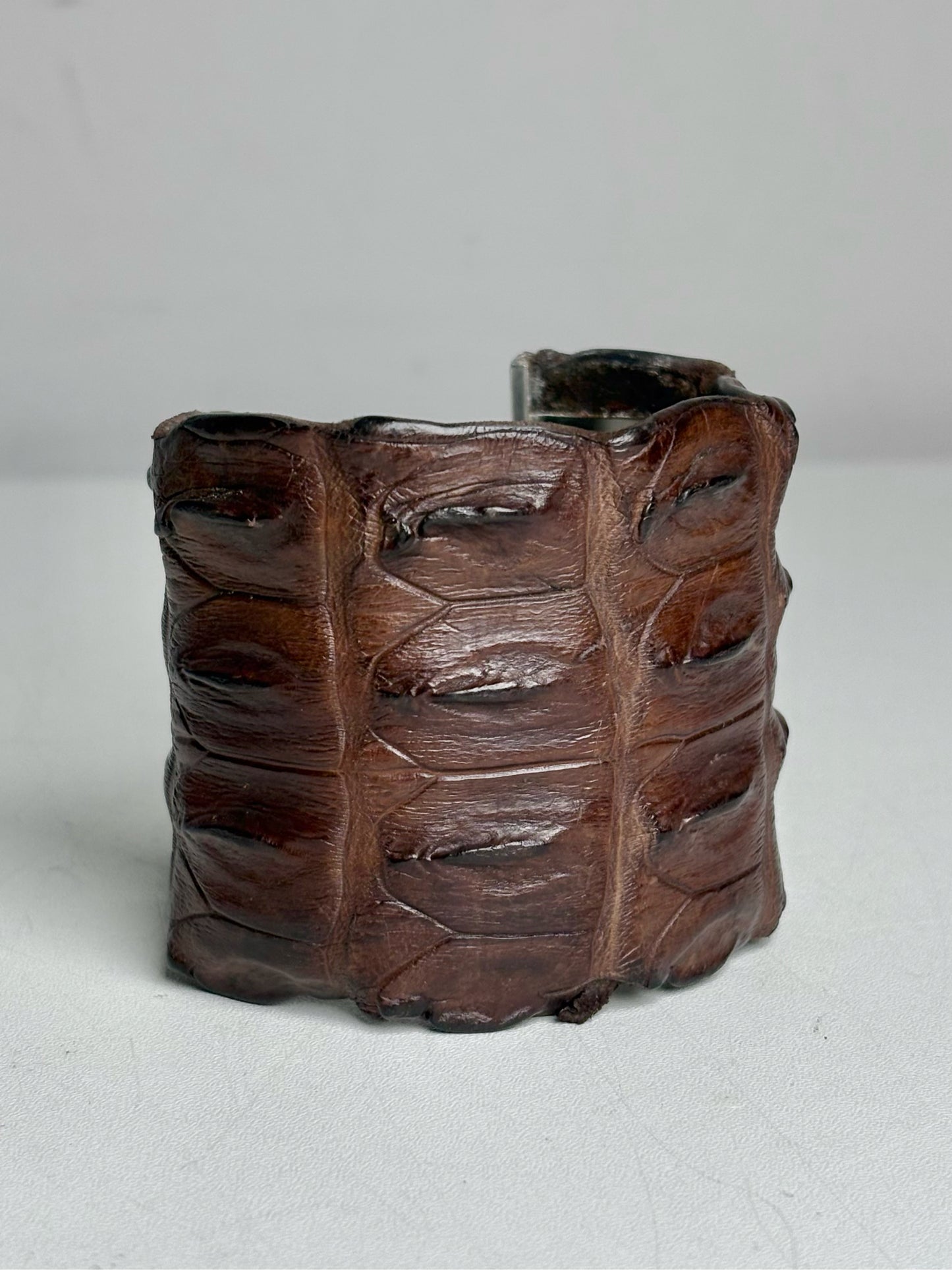 No Label Women's Crocodile Leather Pre-owned Bracelet