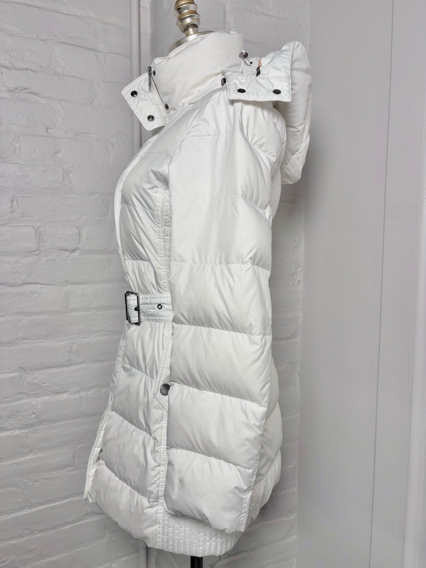 Women Size XS Burberry Brit White Goose Down Puffer Belted Coat