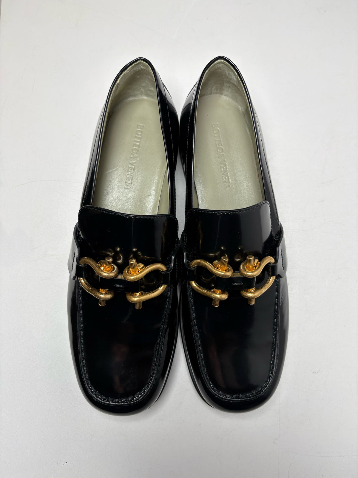 Women's Size 39 (US 9) Bottega Veneta Monsieur Black Patent Leather Pre-Owned Horsebit Loafers
