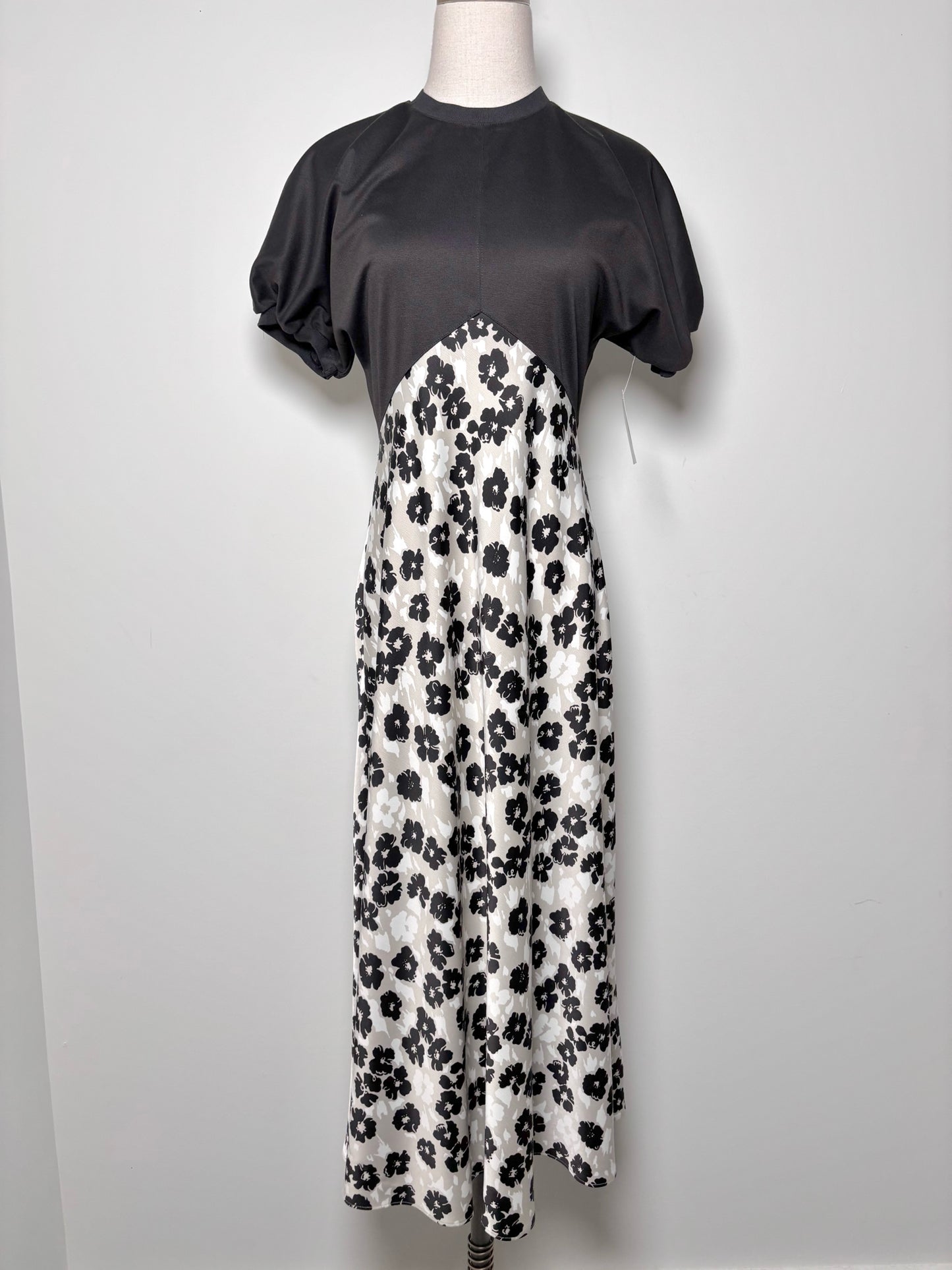 Women Size 1 (US 2-4) Ted Baker Black Part Floral & Solid Dress