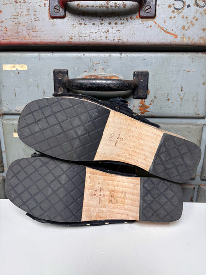 W Shoe Size 39 (8.5 US) Chanel Black Suede Camellia Flower Sandals