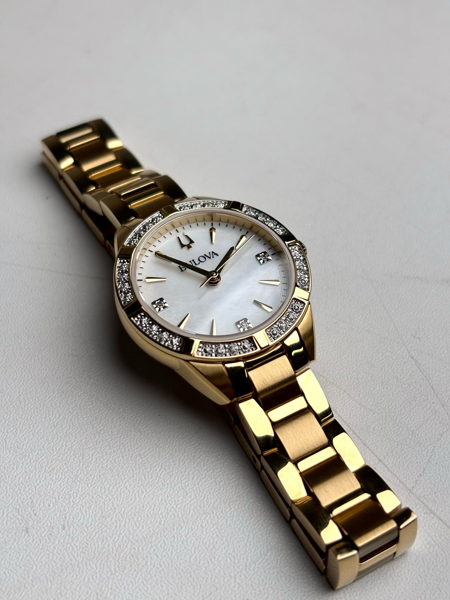 Bulova Gold-tone Stainless Steel Diamonds Pre-owned Watch