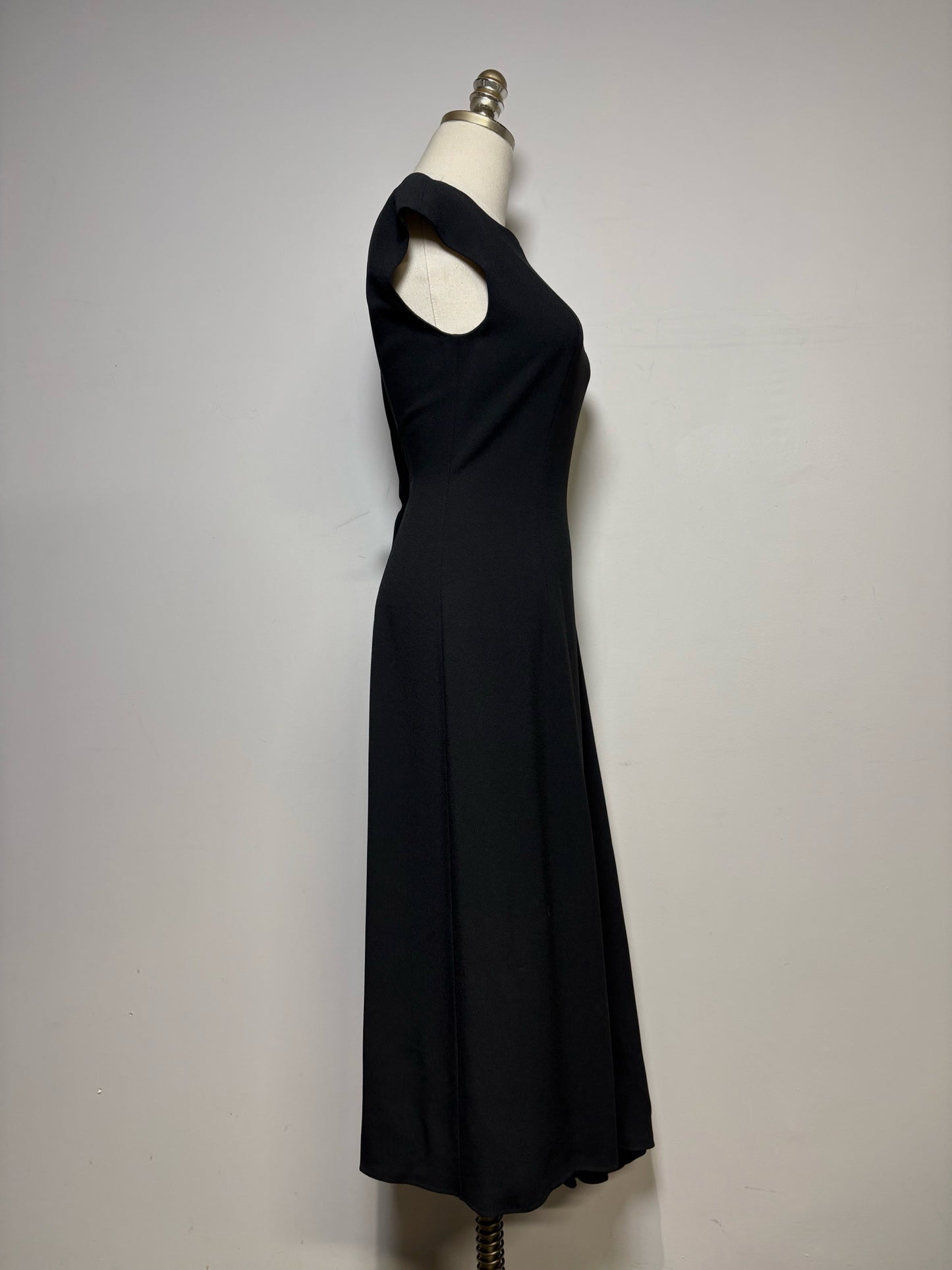 Women Size 2 The Row Black Crepe Asymmetric Hem Pre-owned Midi Dress