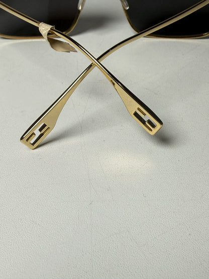 Fendi Baguette FE40123U Women's Pre-owned Gold Metal Rectangle Sunglasses