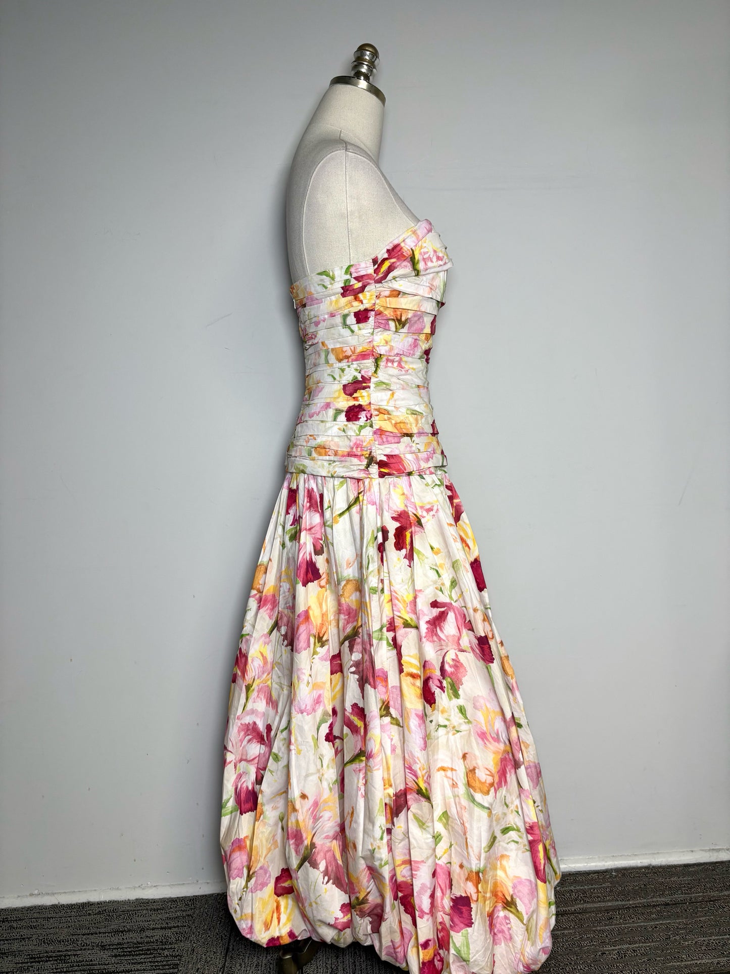 Size 4 Nicholas Pink Floral Print 100% Cotton Pre-owned, NWT Dress