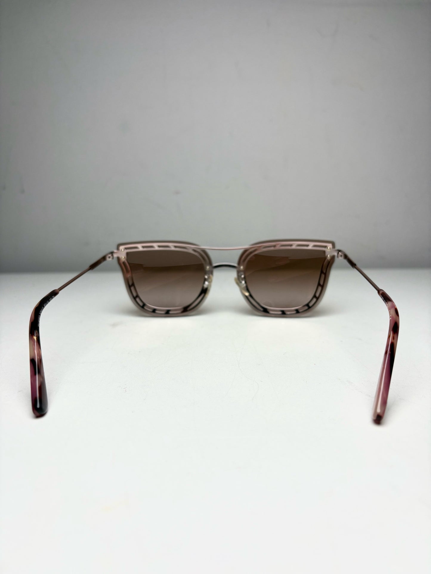 Women's Tory Burch TY6067 Rose Gold & Light Pink Tortoiseshell Pre-Owned Cat-Eye Sunglasses