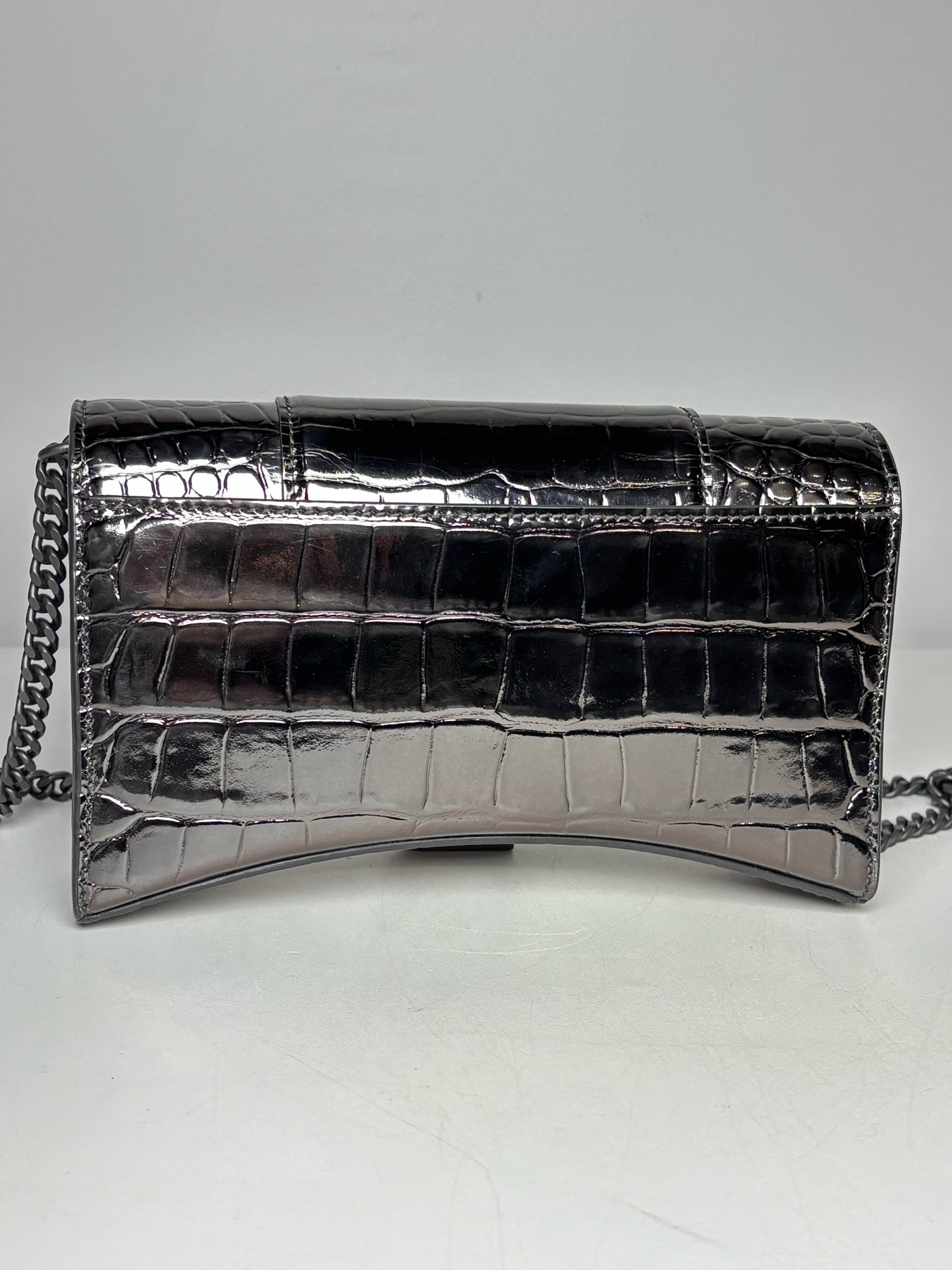 Balenciaga Gunmetal Hourglass Wallet on Chain NWOT Pre-owned