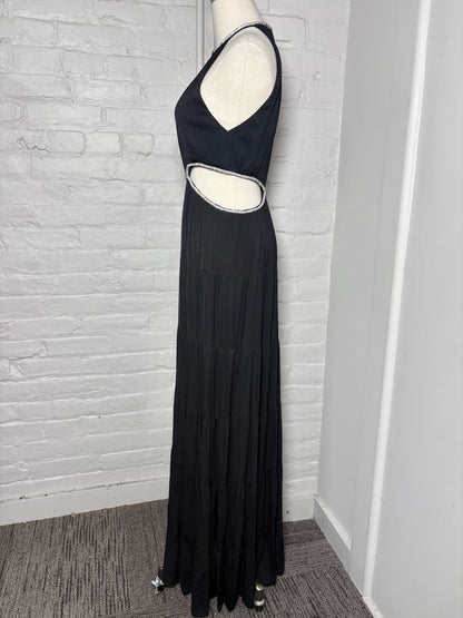 Women Size 4 Alice + Olivia Black Classic Halter Silhouette Maxi Dress
