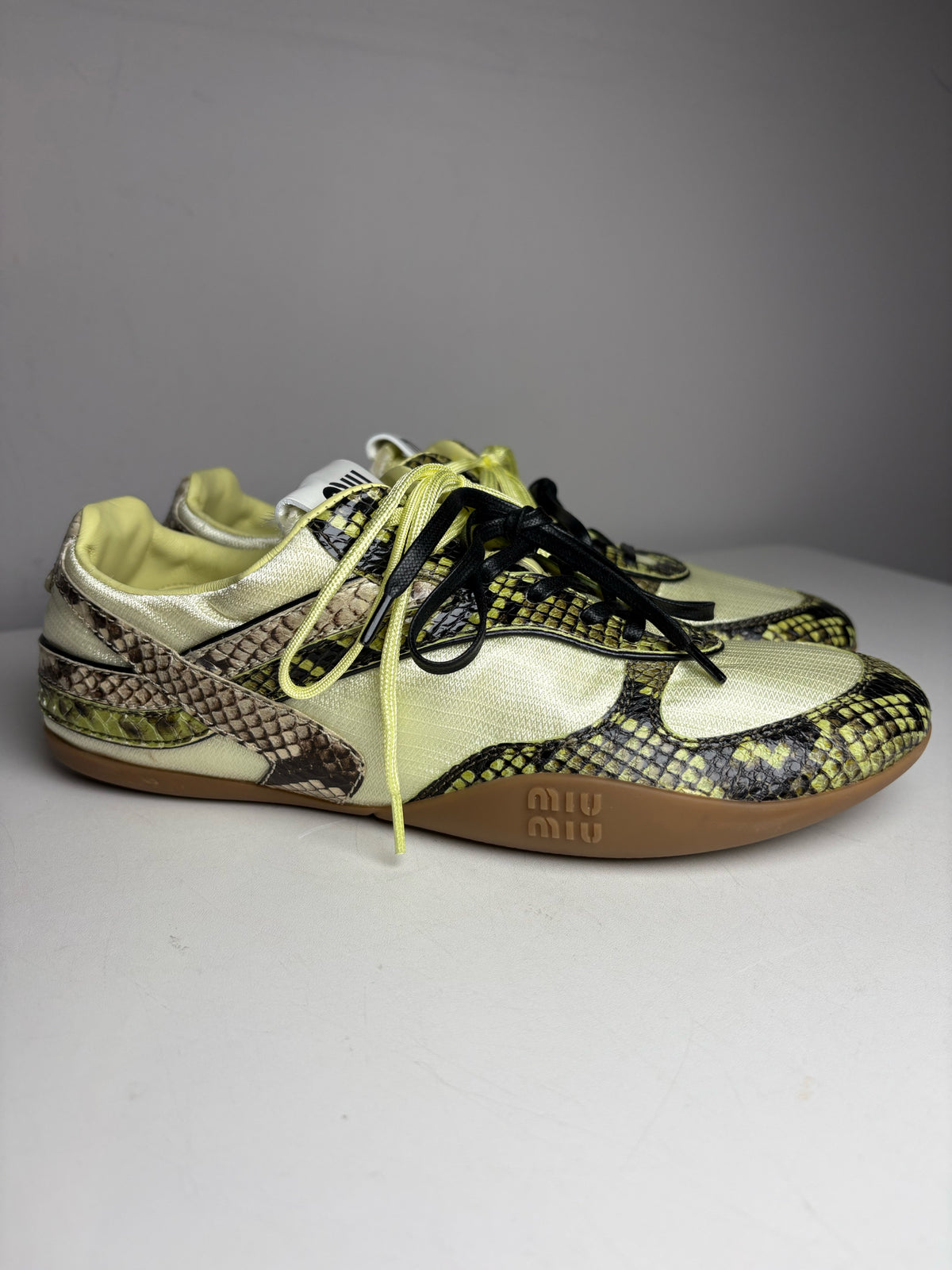 Women's Shoe Size 39 Miu Miu Gymnasium Green Technical Fabric Python Print Pre-Owned Sneakers