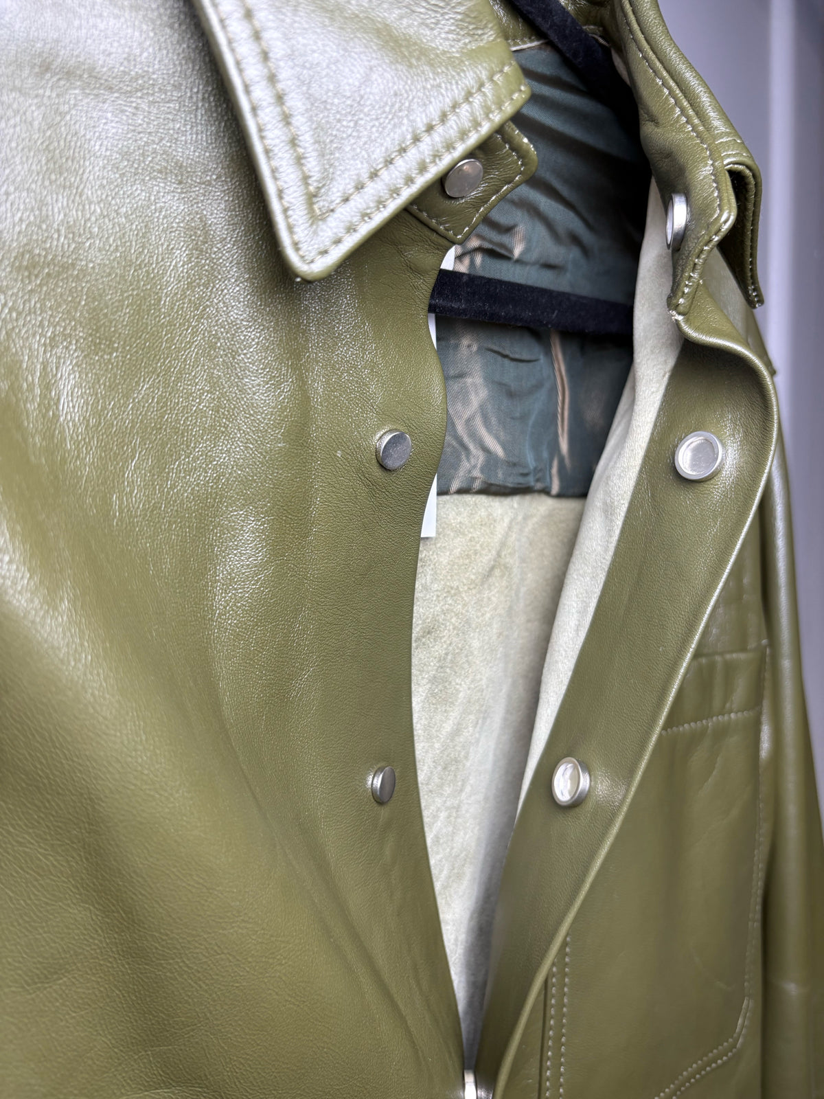 Men Size S Due Diligence Olive Green Lambskin Leather Pre-Owned Shirt Jacket