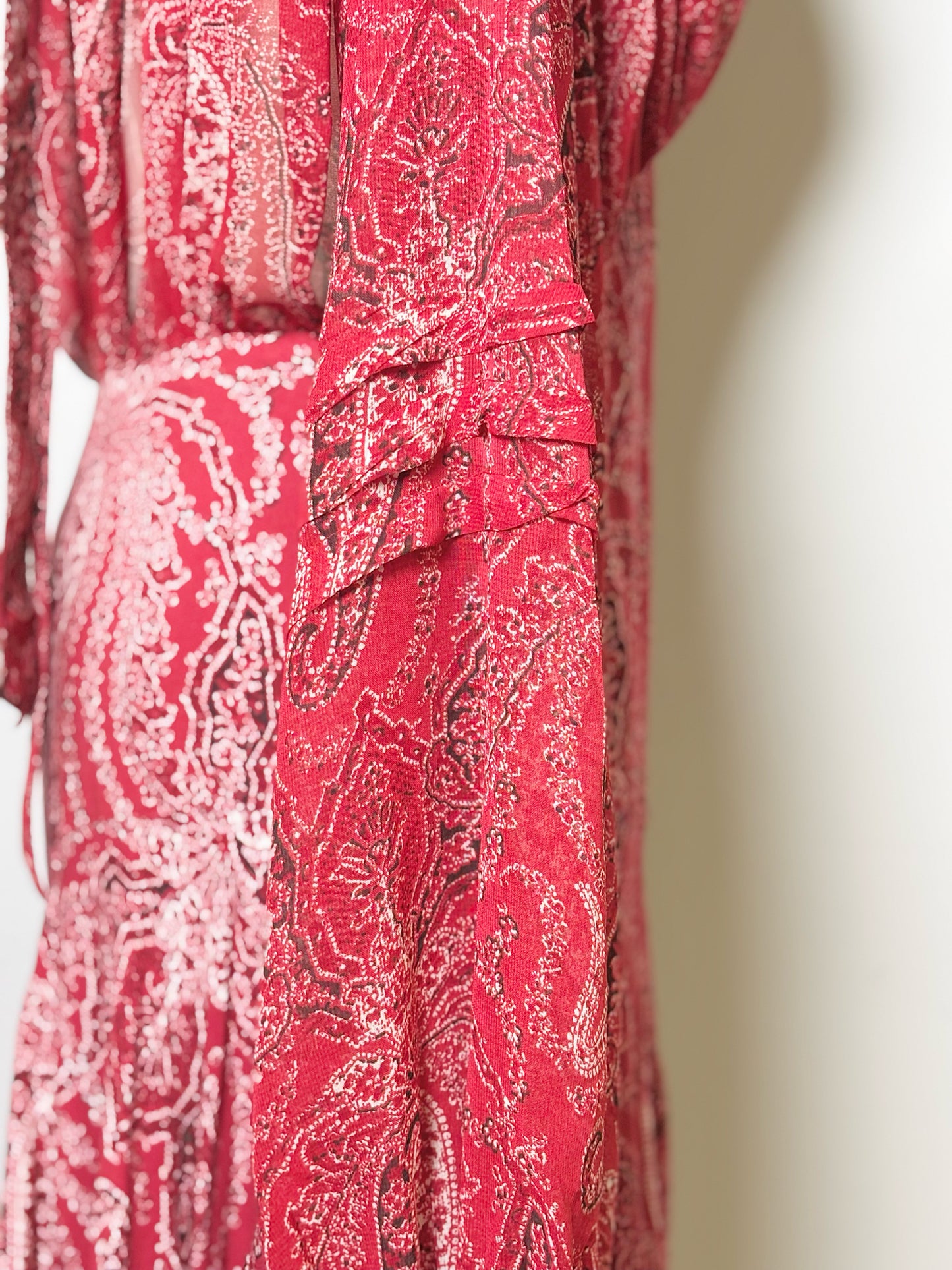 Women Size 4 Free People Red, Black, White Paisley Maxi Mirage Dress
