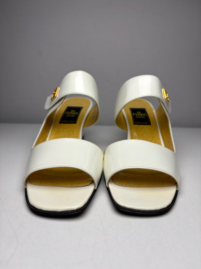 Women's Shoe Size 7.5 Fendi Off-White Patent Leather Vintage Rare Pre-Owned Heeled Sandals